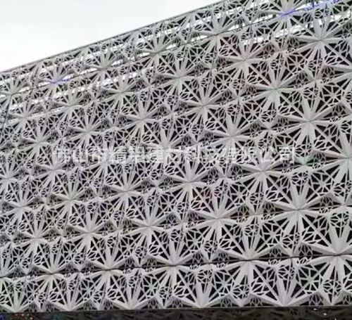 雕花镂空铝单板