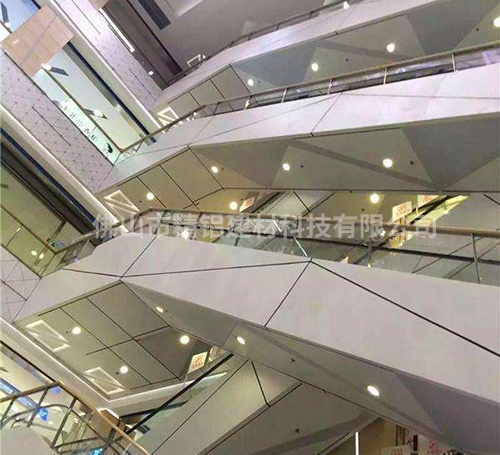 氟碳铝单板